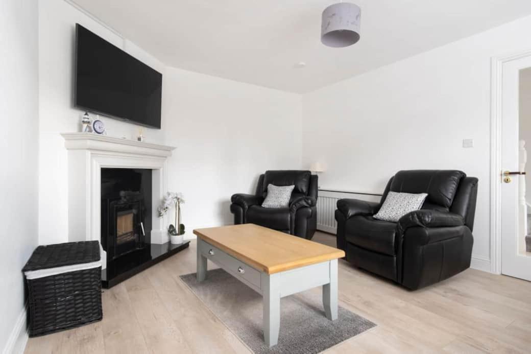 Modern Newly Refurbished House 10 Minute Walk From Lahinch Villa Exterior photo