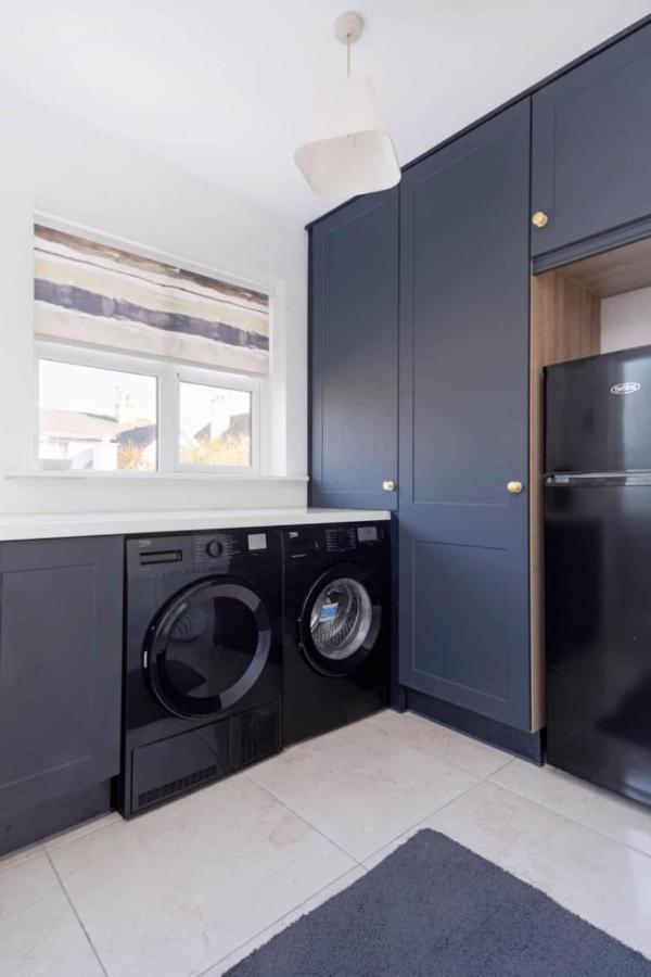 Modern Newly Refurbished House 10 Minute Walk From Lahinch Villa Exterior photo